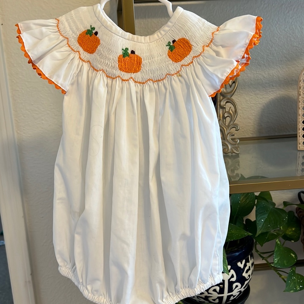 Southern Smocked Company size 18M smocked bubble romper